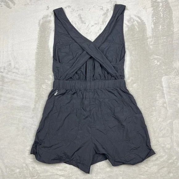 Free People FP Movement Noiseless Back On Trek Shortsie Romper Women's Small - Picture 2 of 7